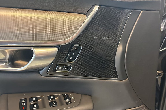 Volvo V90 18 of 27