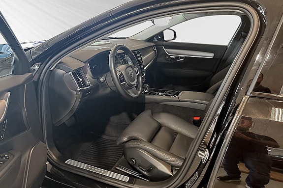 Volvo V90 7 of 27