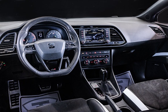 Seat Leon 18 of 25