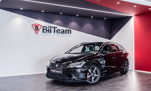 Seat Leon 2 of 5