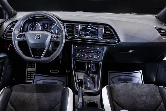 Seat Leon 16 of 25
