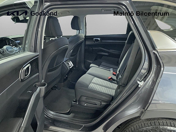 Kia Sorento 15 of 23