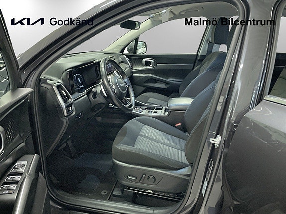 Kia Sorento 14 of 23
