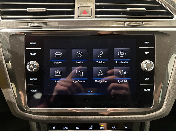 Volkswagen Tiguan 11 of 17