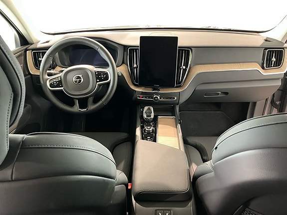 Volvo XC60 5 of 5