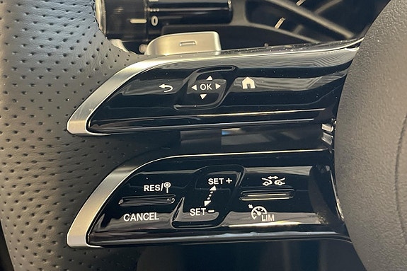 Mercedes-Benz E400 e 20 of 25