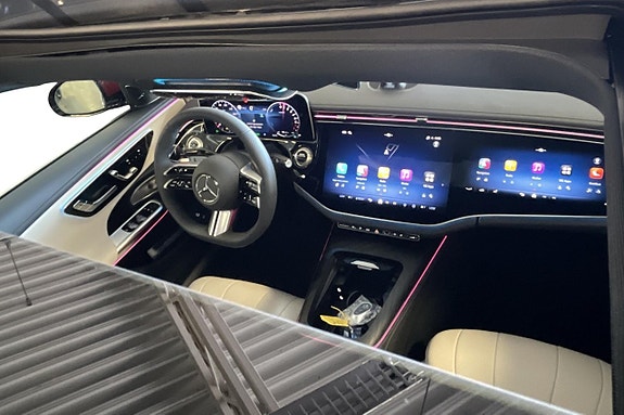Mercedes-Benz E400 e 13 of 25