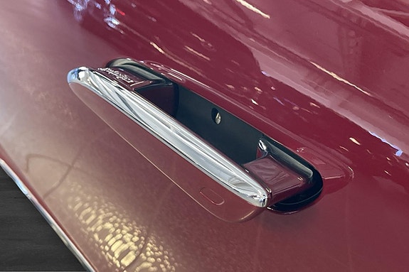 Mercedes-Benz E400 e 19 of 25
