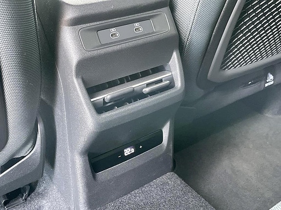 Audi Q3 13 of 16