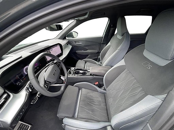 Audi Q3 10 of 16