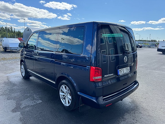 Volkswagen Multivan 3 of 27