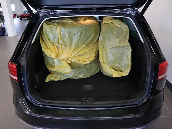 Volkswagen Passat Alltrack 5 of 5