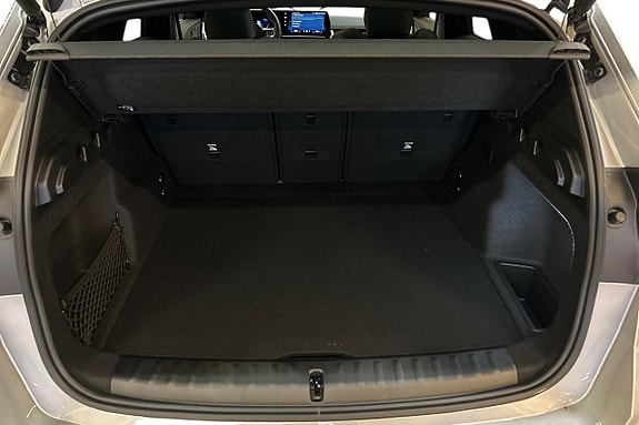 BMW iX1 22 of 22