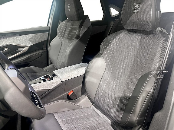Peugeot 3008 5 of 5