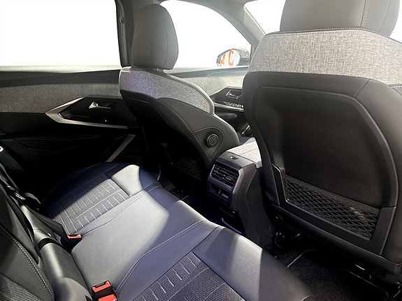 Peugeot 3008 12 of 15