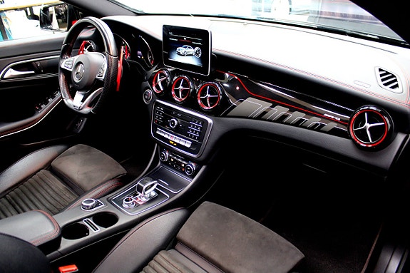 Mercedes-Benz AMG GT Black Series 19 of 26