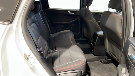 Ford Kuga 5 of 19