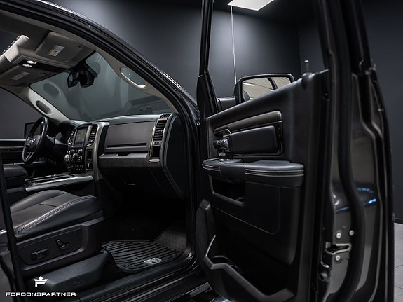Dodge RAM 1500 27 of 30