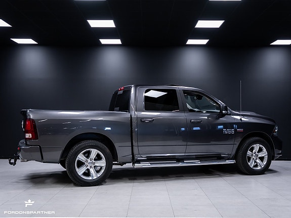 Dodge RAM 1500 9 of 30