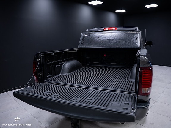 Dodge RAM 1500 13 of 30