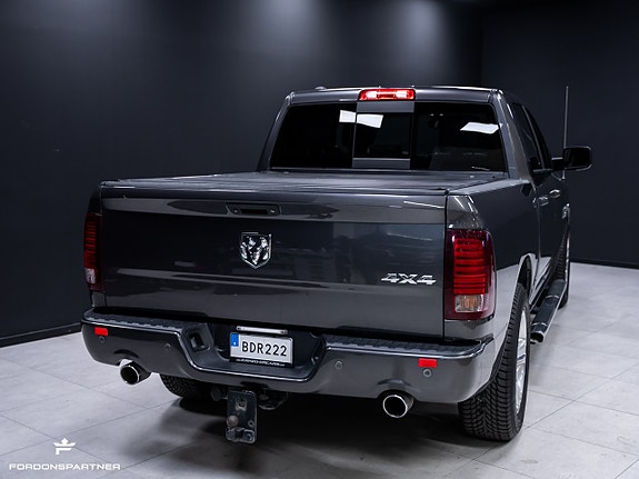 Dodge RAM 1500 12 of 30