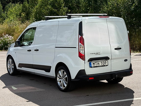 Ford Transit Connect 4 of 5