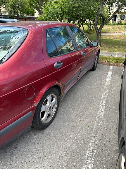 Saab 9-5 3 of 5