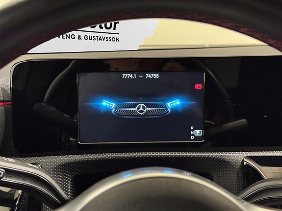 Mercedes-Benz A180 17 of 18