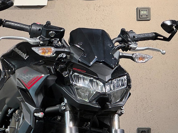 Kawasaki Z650 Performance 7 of 7