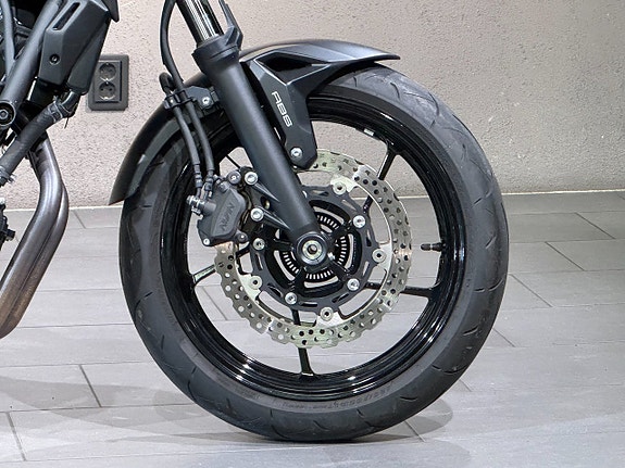 Kawasaki Z650 Performance 5 of 7
