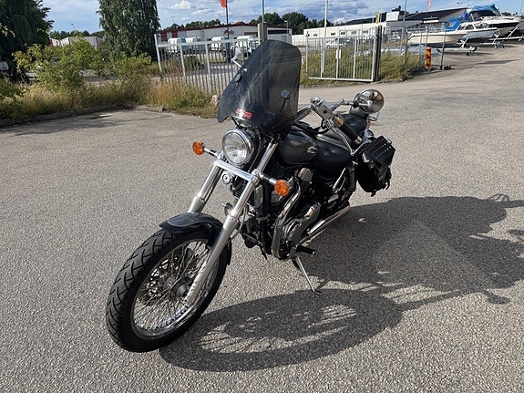 Suzuki VS1400GLP Intruder 1.4 4 of 5