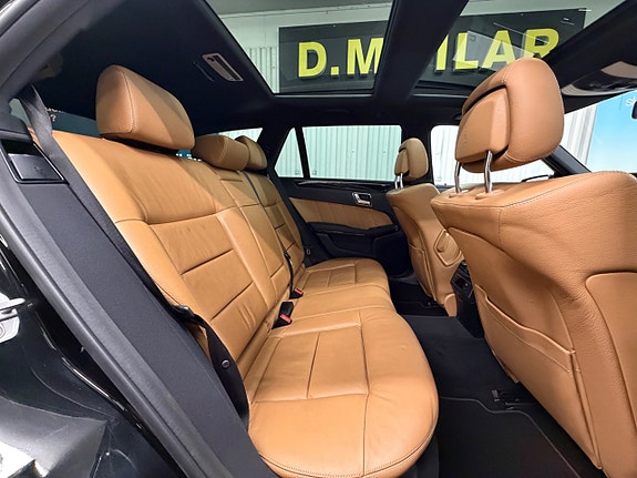 Mercedes-Benz E350 22 of 23