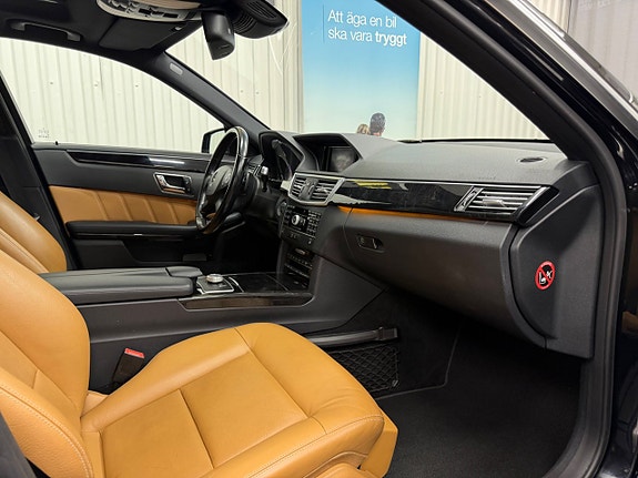 Mercedes-Benz E350 14 of 23