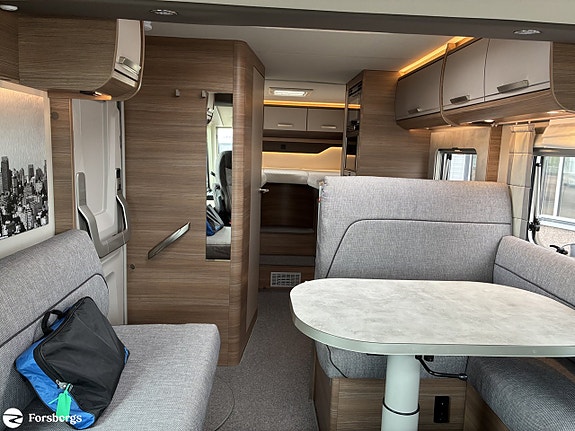 Knaus Live I 700 MEG / Hydr-ben, Lithium, solpanel, Auto 4 of 21