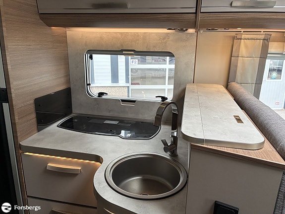 Knaus Live I 700 MEG / Hydr-ben, Lithium, solpanel, Auto 9 of 21