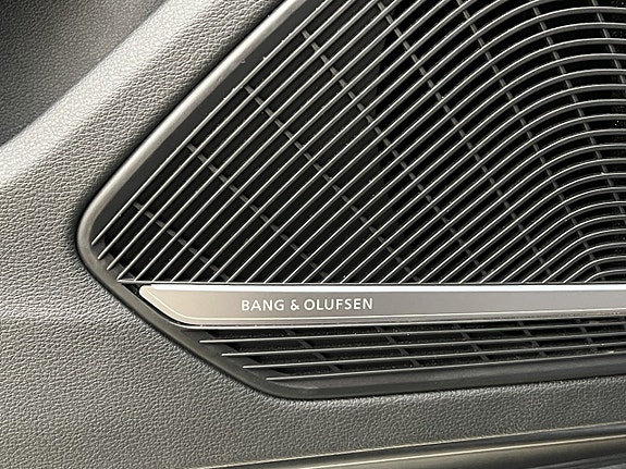 Audi A5 9 of 30