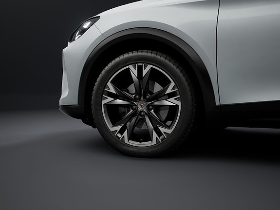 Cupra Formentor 4 of 5