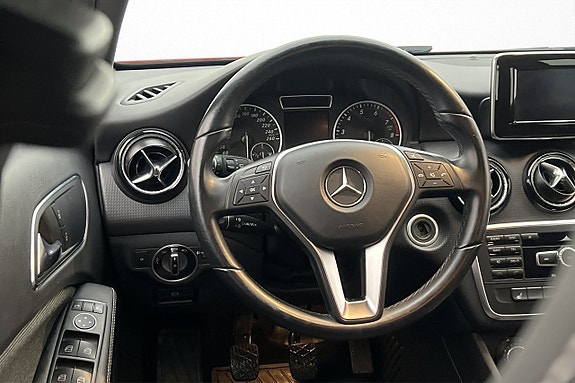 Mercedes-Benz A180 12 of 19