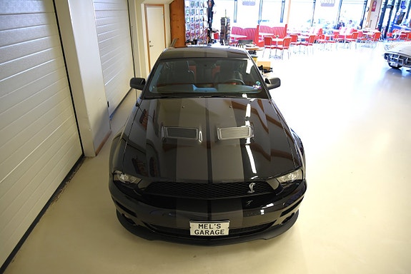 Ford Mustang 15 of 30