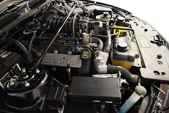 Ford Mustang 16 of 30