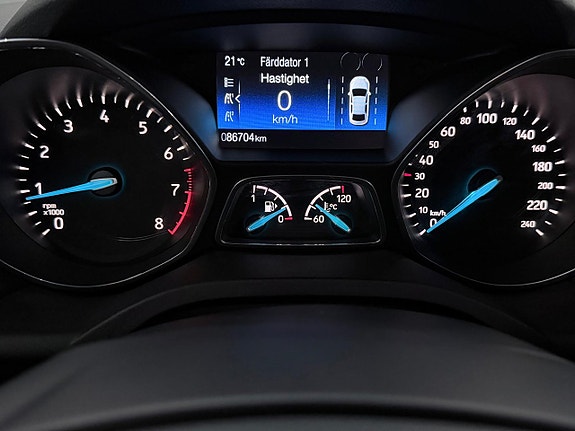 Ford C-Max 15 of 26