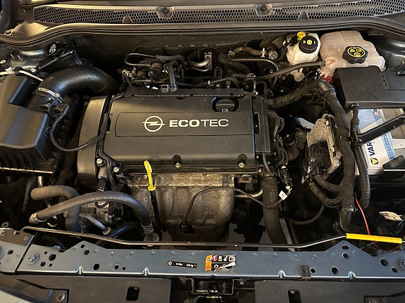 Opel Astra 10 of 17