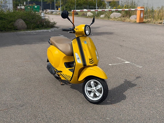 Piaggio Primavera 50 0.05 CVT 2 of 6