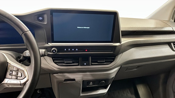 Volkswagen Transporter 9 of 12