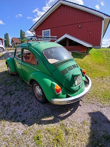 Volkswagen 1302 3 of 5