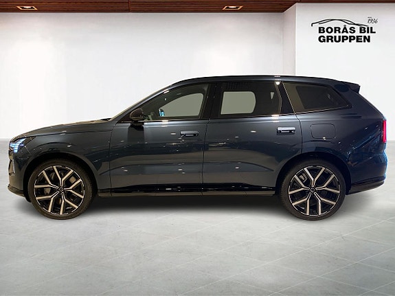 Volvo EX90 3 of 5