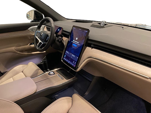 Volvo EX90 4 of 5