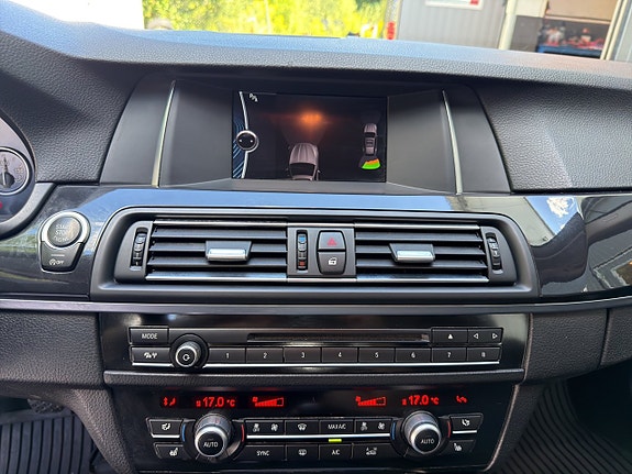 BMW 520d 17 of 18