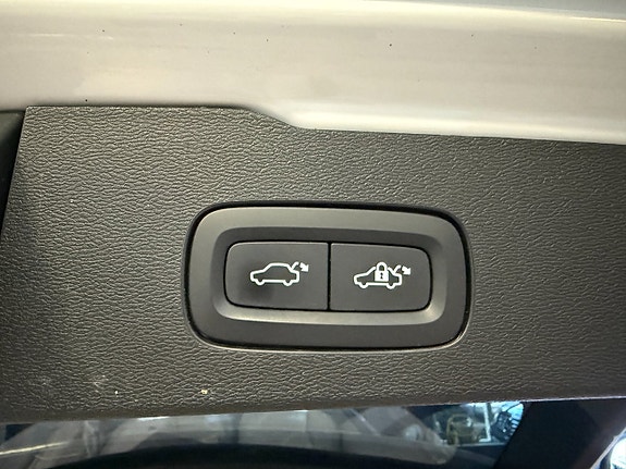 Volvo V60 9 of 17