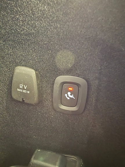 Volvo V60 11 of 17
